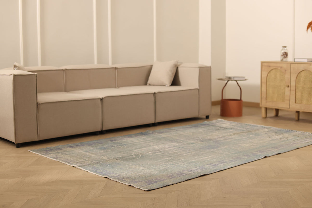 Vintage Manisa Turkish Area Rug 5x8 ft — Gray & Blue Distressed