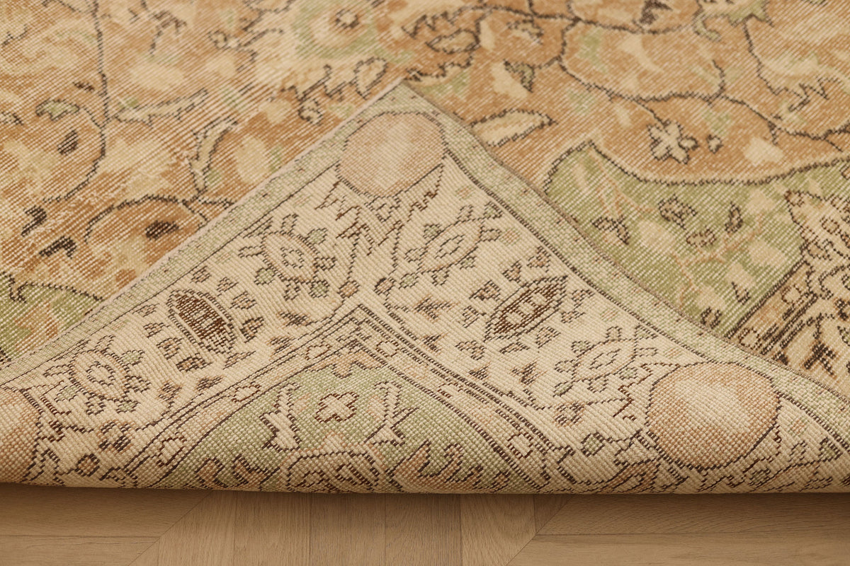 Vintage Isparta Turkish Area Rug 5x9 ft — Beige & Brown Floral (No. 37136)