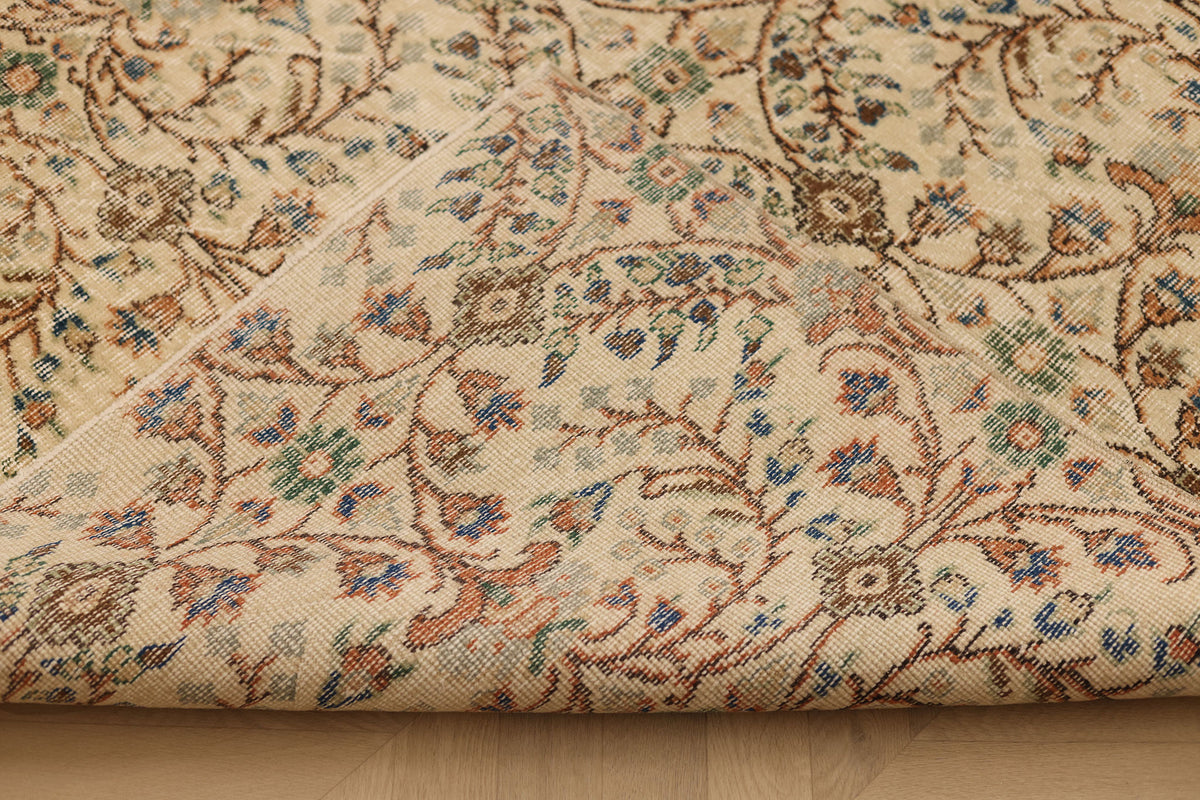 Vintage Isparta Turkish Area Rug 5x8 ft — Beige & Brown Floral (No. 37145)