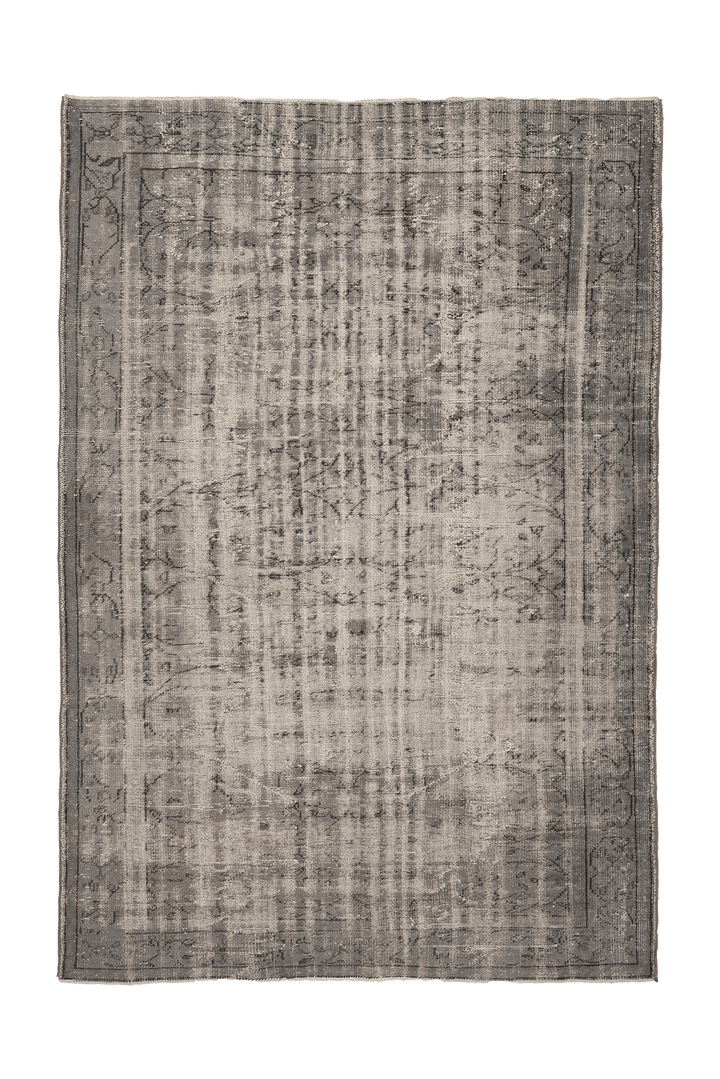 Vintage Manisa Turkish Area Rug 6x9 ft — Gray & Beige Floral
