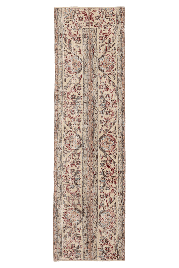 Vintage Malatya Turkish Runner Rug 2x7 ft — Beige & White Patchwork