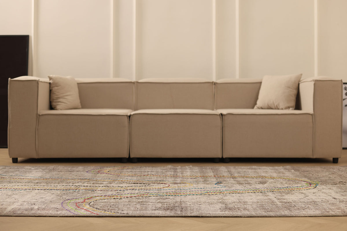 Vintage Manisa Turkish Area Rug 5x9 ft — Gray minimalist