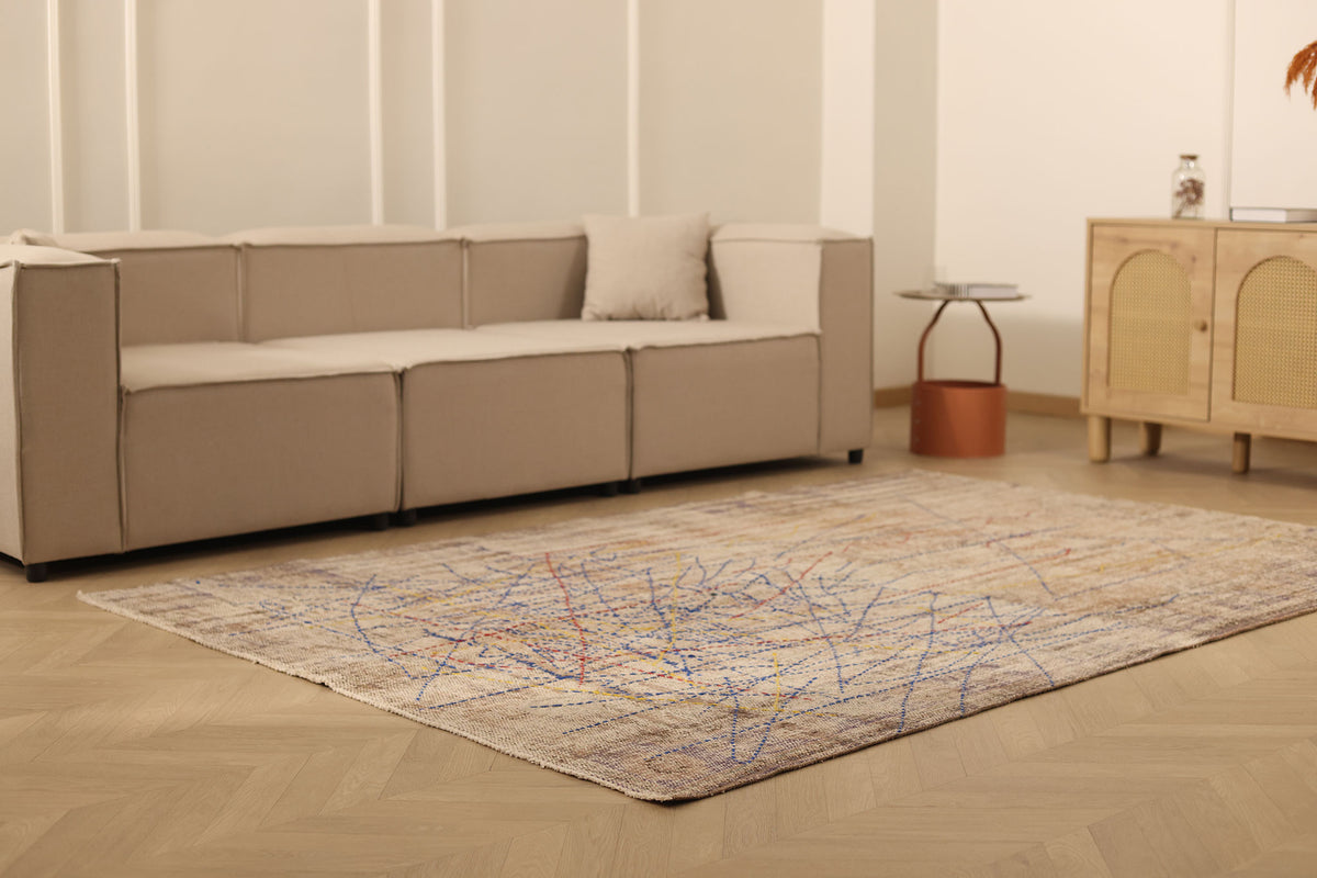 Vintage Manisa Turkish Area Rug 6x8 ft — Beige & Blue Geometric