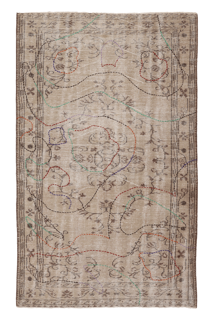Vintage Manisa Turkish Area Rug 5x8 ft — Beige & Brown Distressed