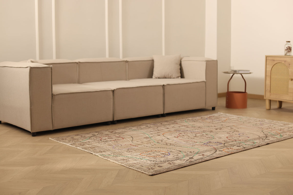 Vintage Manisa Turkish Area Rug 5x8 ft — Beige & Brown Distressed