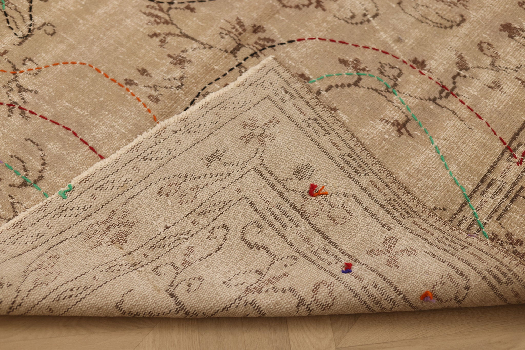 Vintage Manisa Turkish Area Rug 5x8 ft — Beige & Brown Distressed