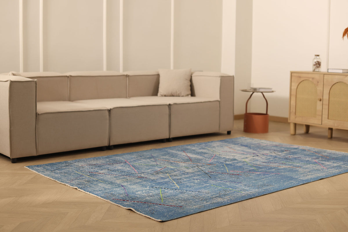 Vintage Manisa Turkish Area Rug 5x8 ft — Blue & Gray Geometric