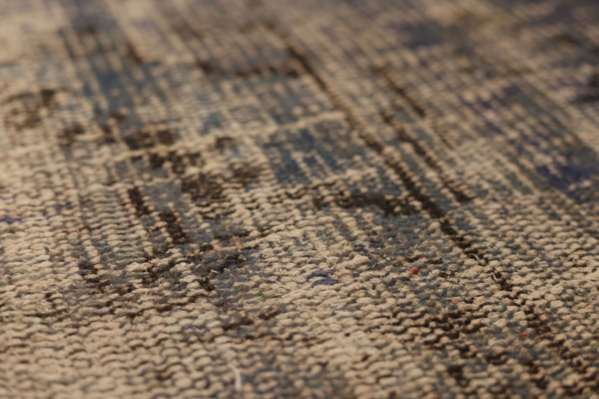 Vintage Manisa Turkish Area Rug 5x8 ft — Beige & Gray Distressed (No. 38277)