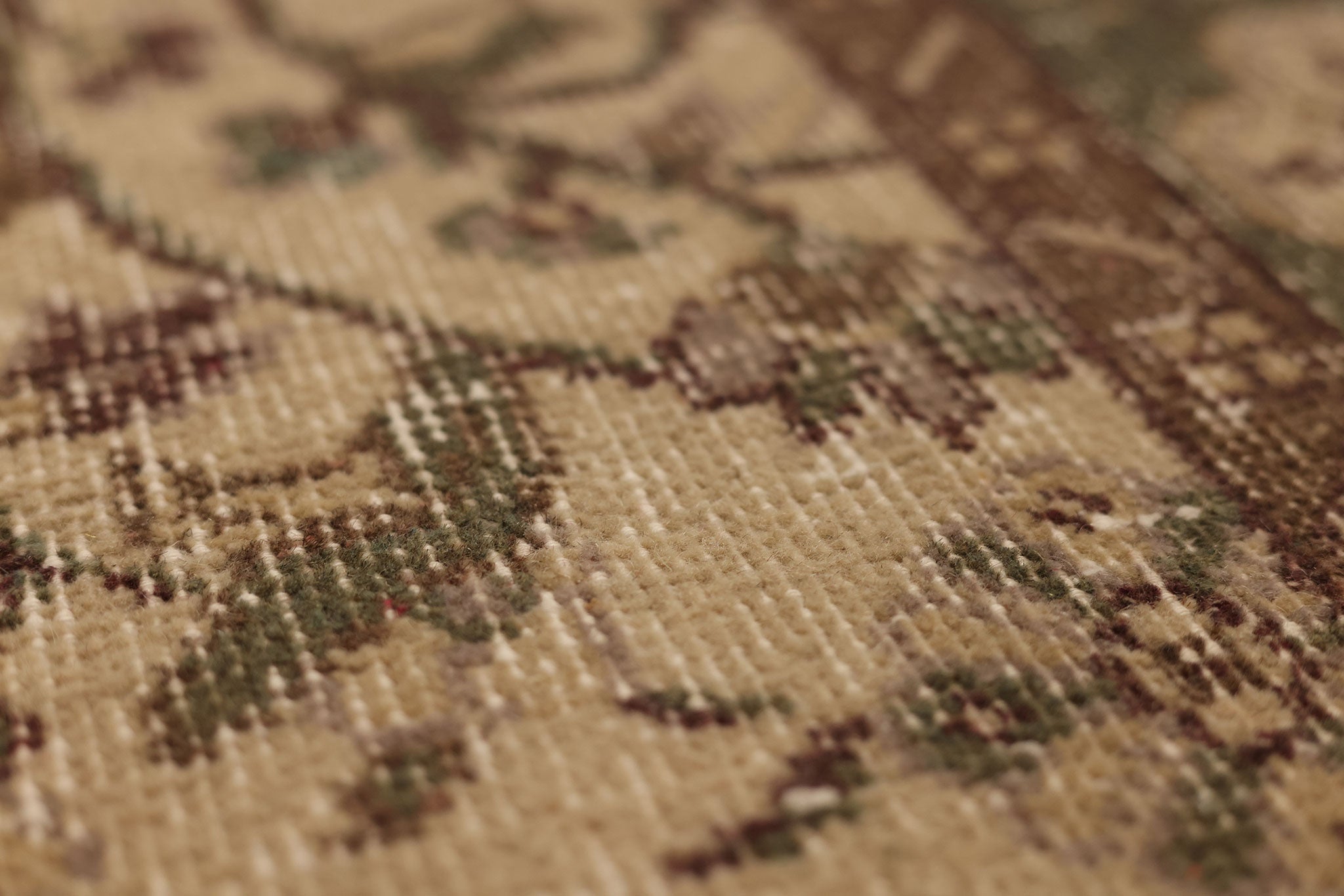 Vintage Isparta Turkish Area Rug 5x8 ft — Beige & Green Floral