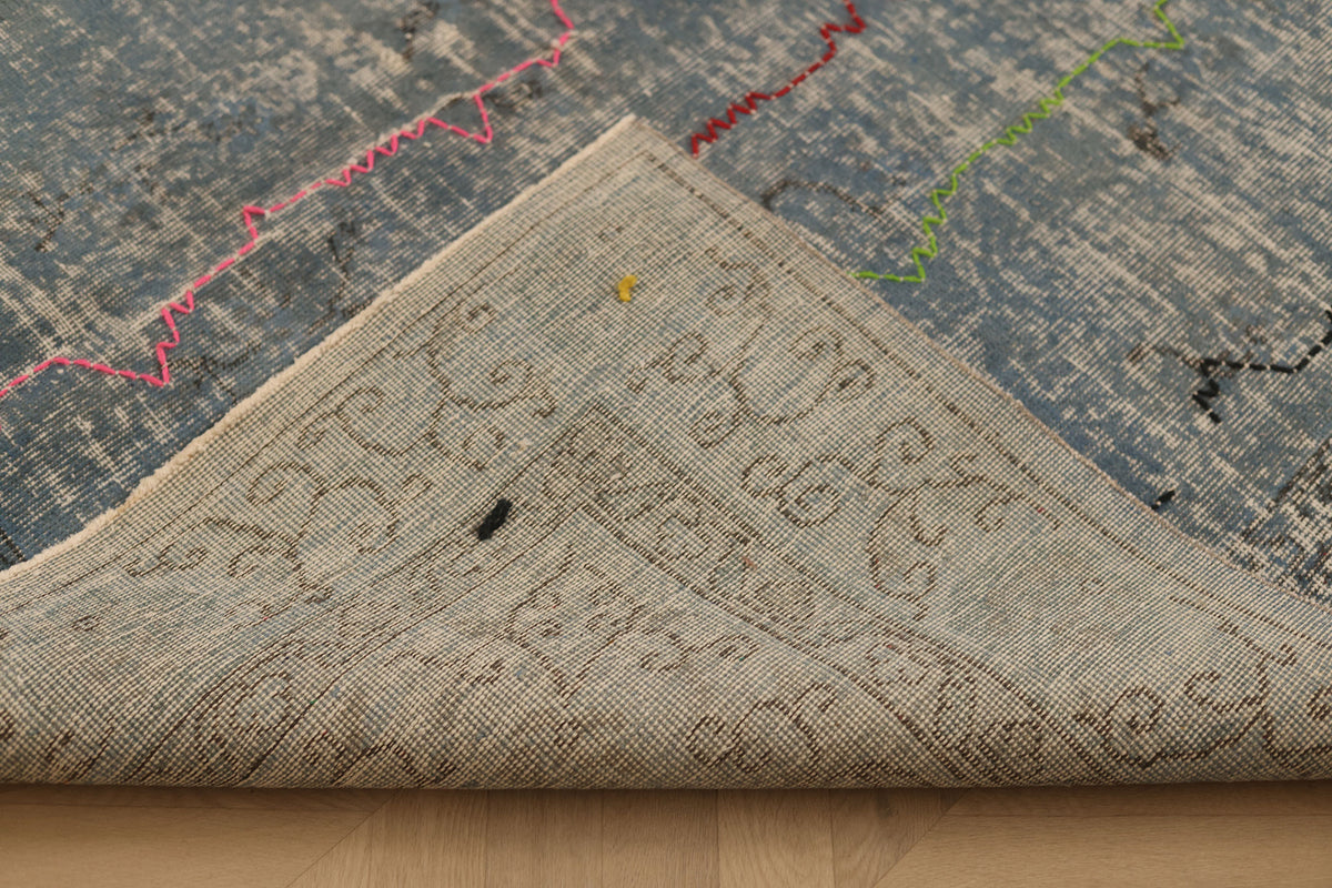 Vintage Isparta Turkish Area Rug 6x9 ft — Blue & Gray Distressed