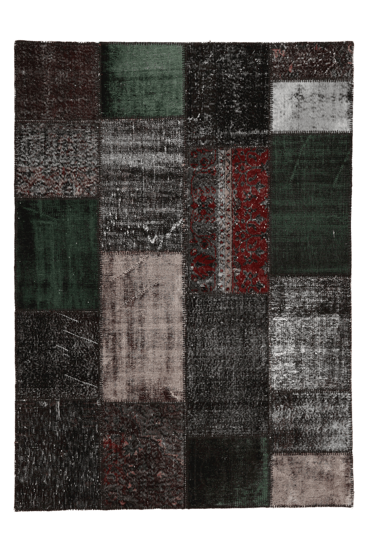 Vintage Turkish Area Rug 5x7 ft — Black Patchwork (No. 38609)