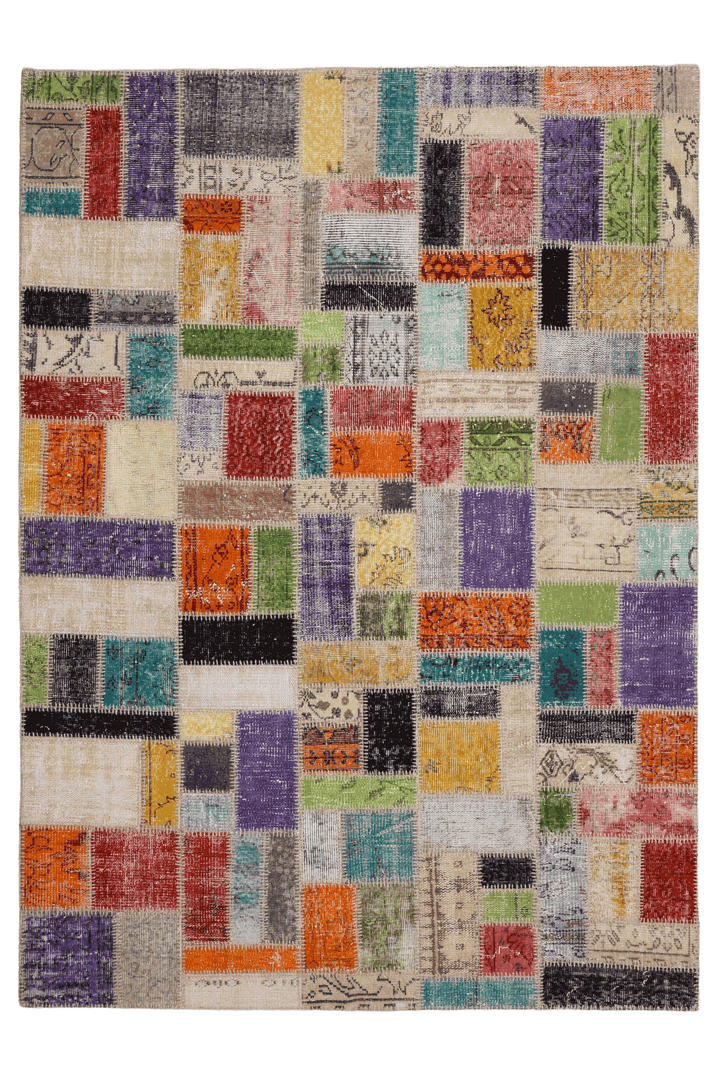 Vintage Turkish Area Rug 5x8 ft — Patchwork (No. 38613)
