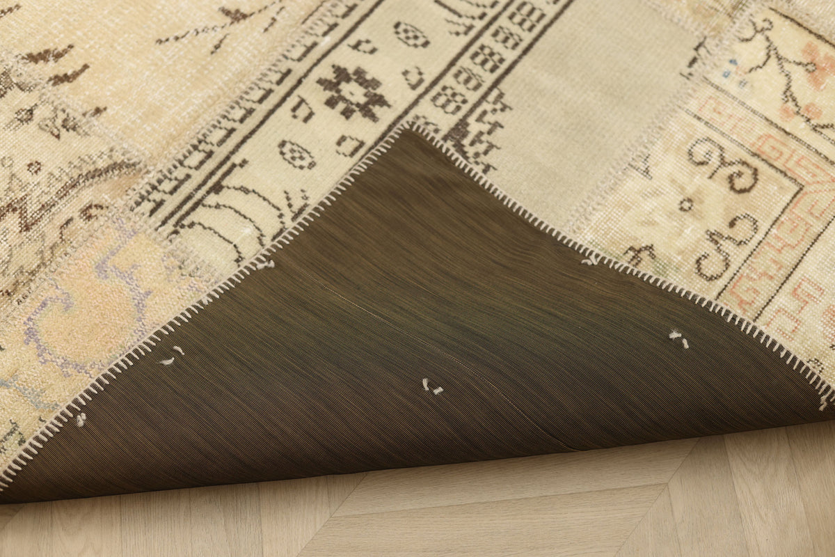 Vintage Turkish Area Rug 5x7 ft — Beige & Gray Patchwork (No. 38620)