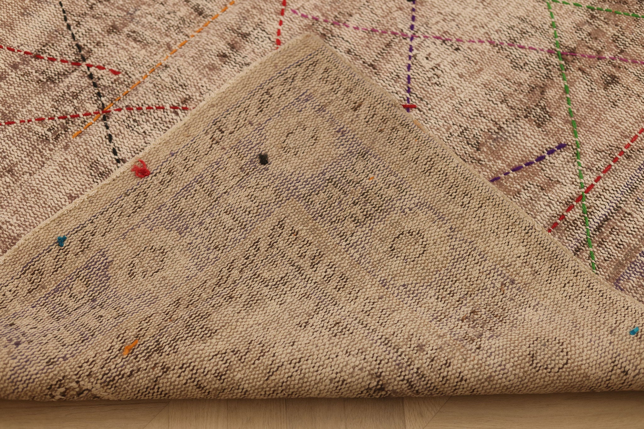 Vintage Manisa Turkish Area Rug 5x10 ft — Beige & Gray Geometric