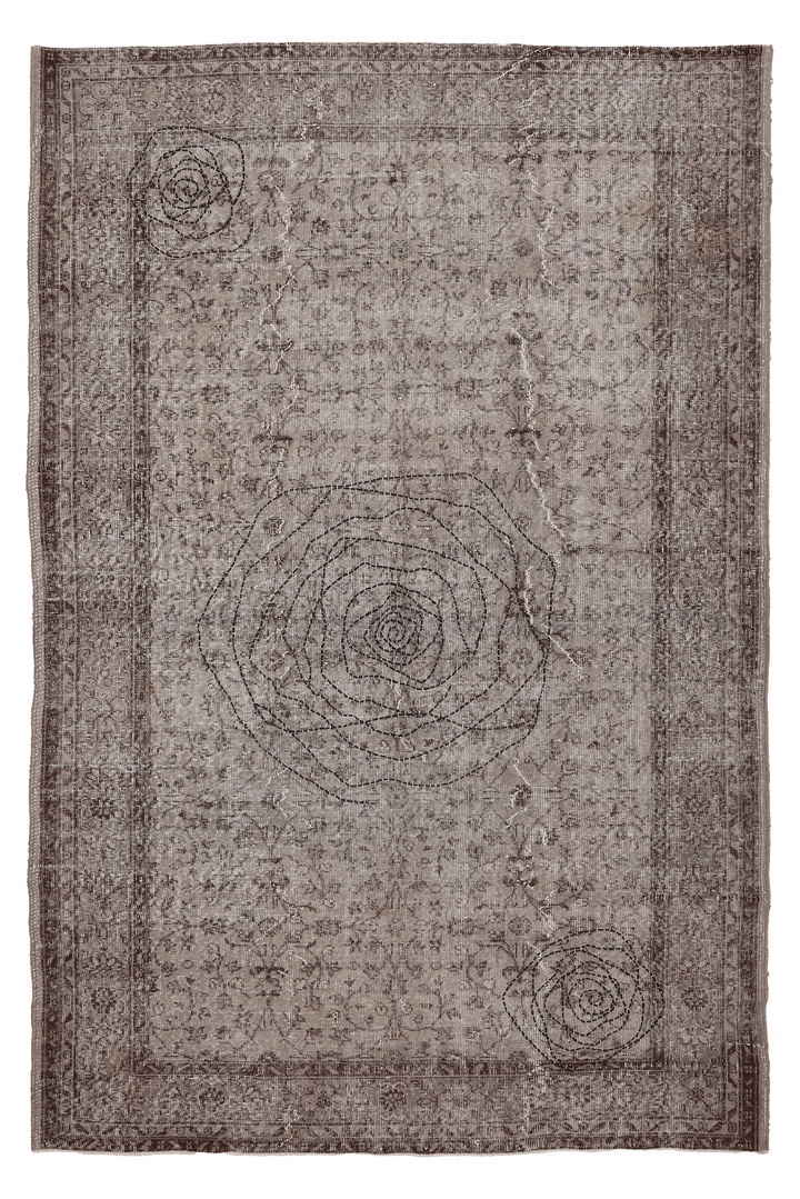 Vintage Isparta Turkish Area Rug 6x9 ft — Beige & Brown Floral (No. 38642)