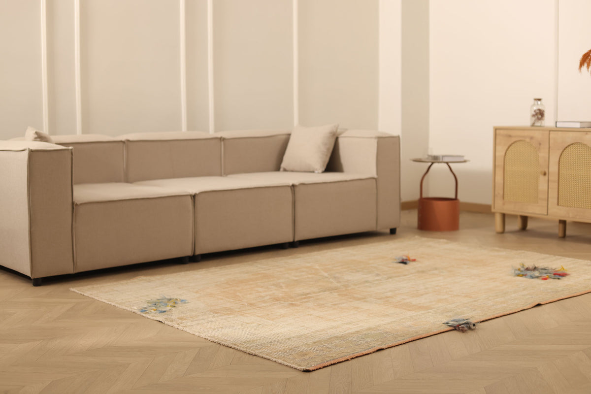 Vintage Manisa Turkish Area Rug 5x8 ft — Beige minimalist
