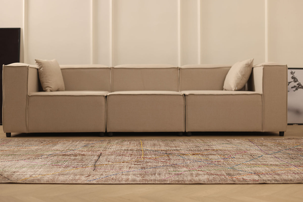 Vintage Manisa Turkish Area Rug 5x9 ft — Beige & Brown Geometric