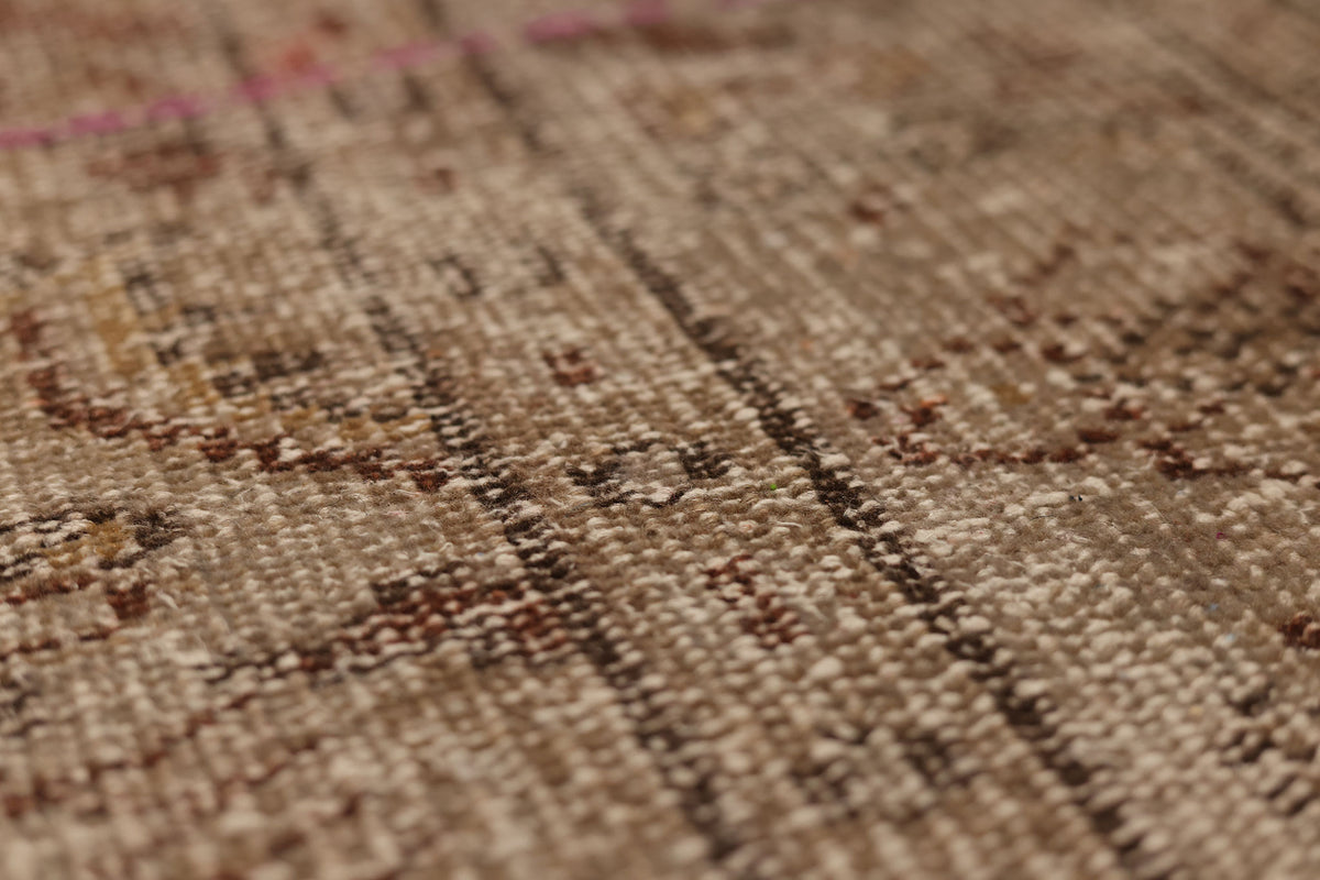 Vintage Manisa Turkish Area Rug 5x9 ft — Beige & Brown Geometric