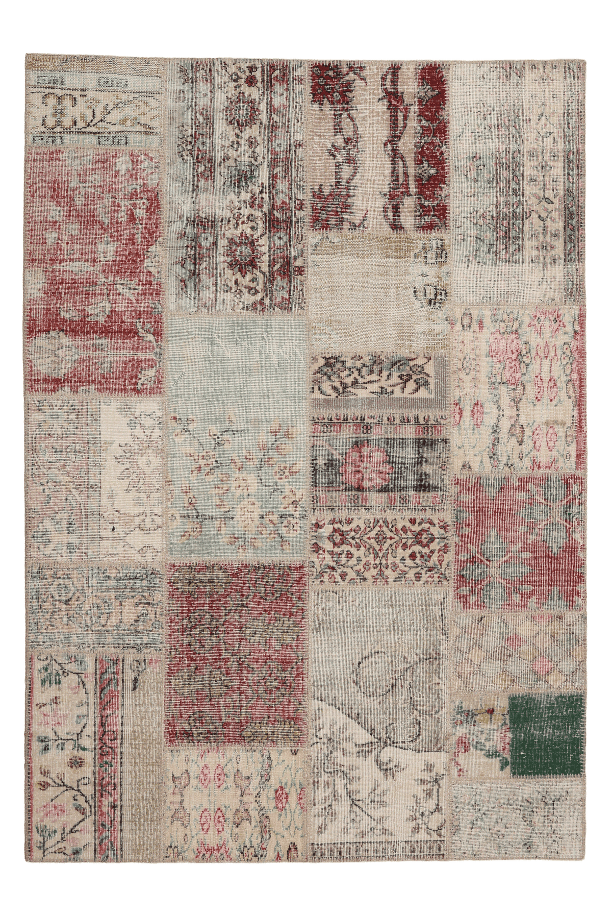 Handmade 5x7 ft patchwork Turkish area rug featuring vintage floral patterns in a mix of wool and cotton.