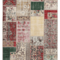 5x7 ft handmade Turkish patchwork rug in wool and cotton with vibrant floral patterns and a vintage bohemian style.