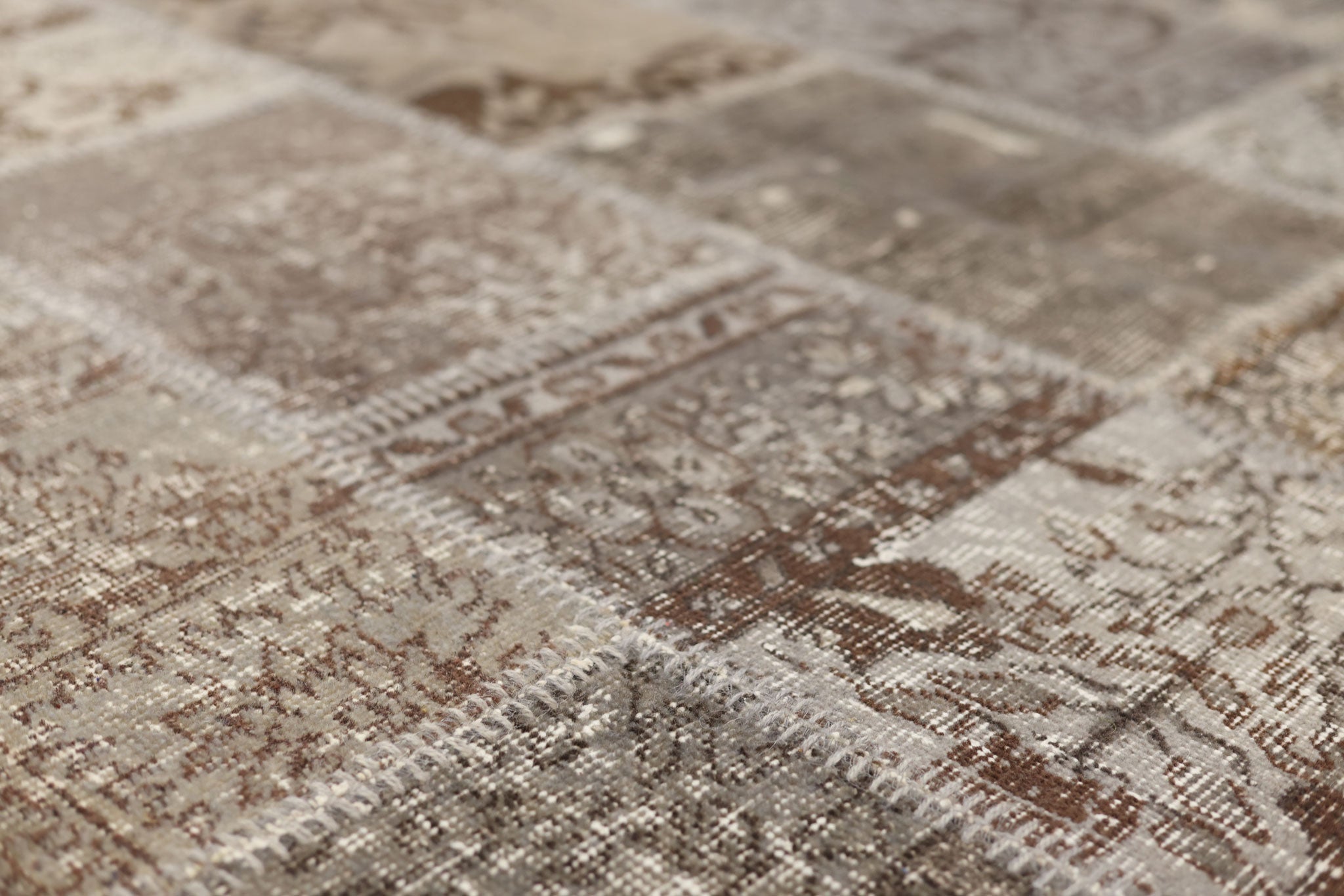 Vintage Turkish Area Rug 5x7 ft — Gray Patchwork