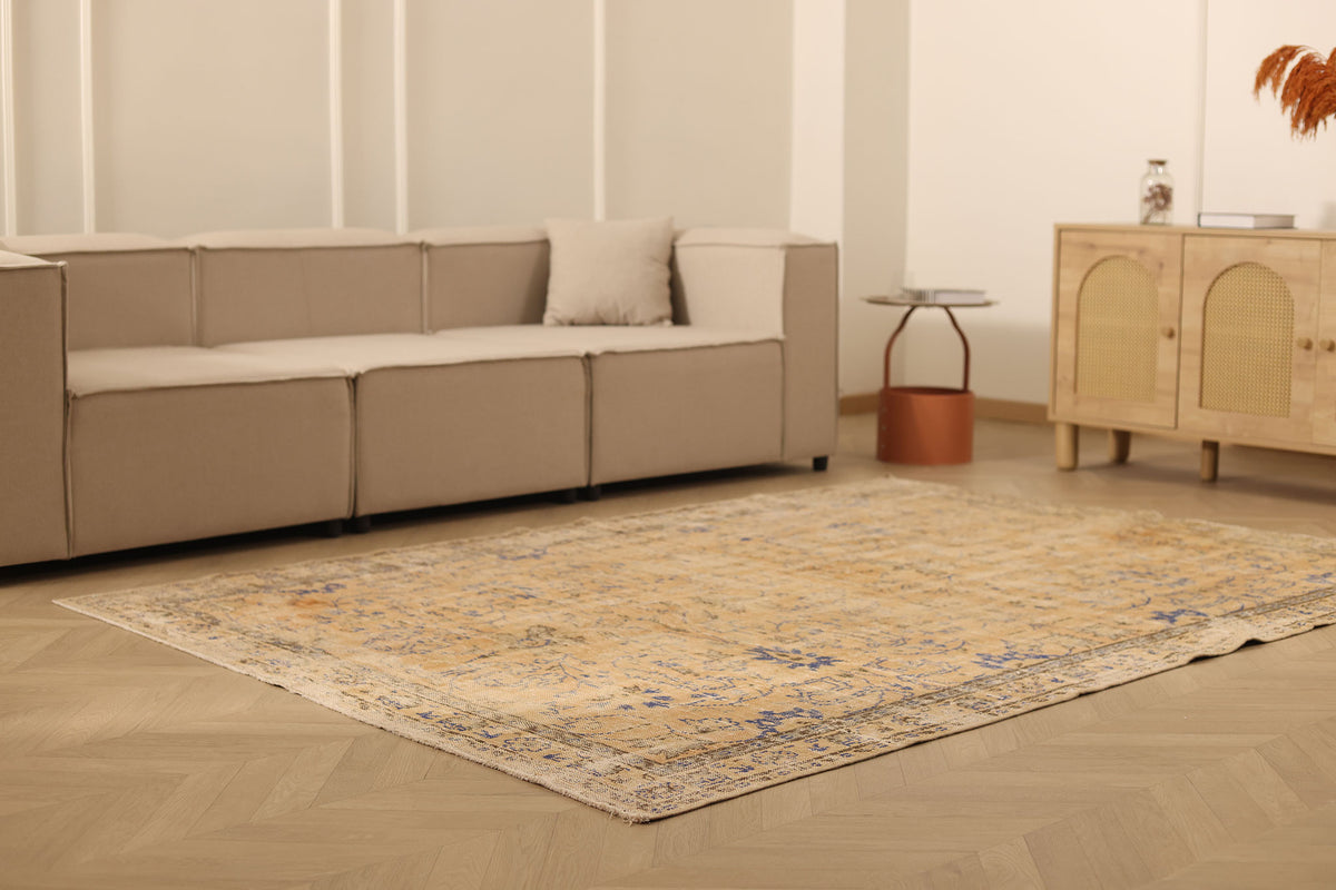 Vintage Manisa Turkish Area Rug 6x8 ft — Beige & Blue Distressed