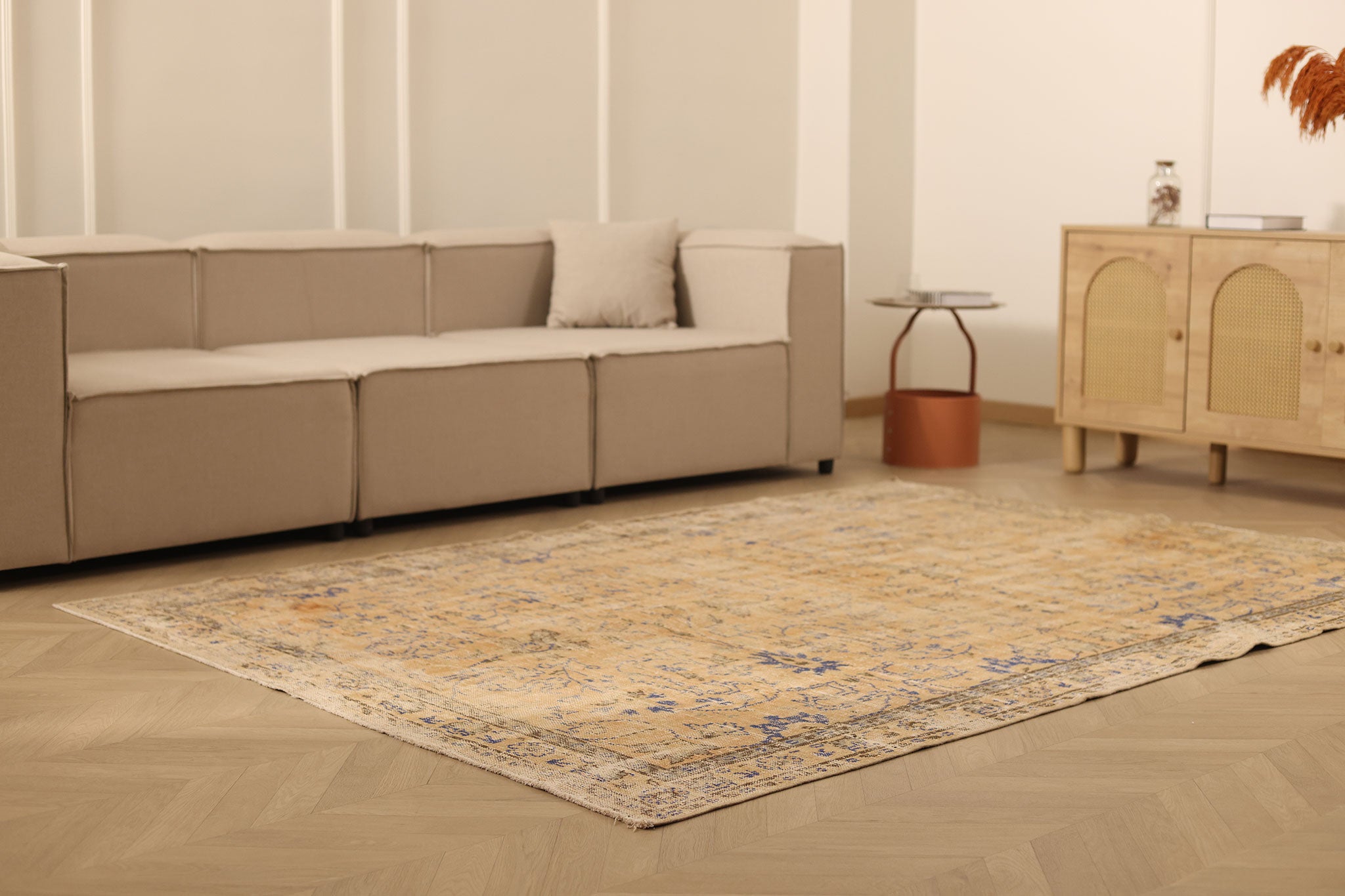 Vintage Manisa Turkish Area Rug 6x8 ft — Beige & Blue Distressed