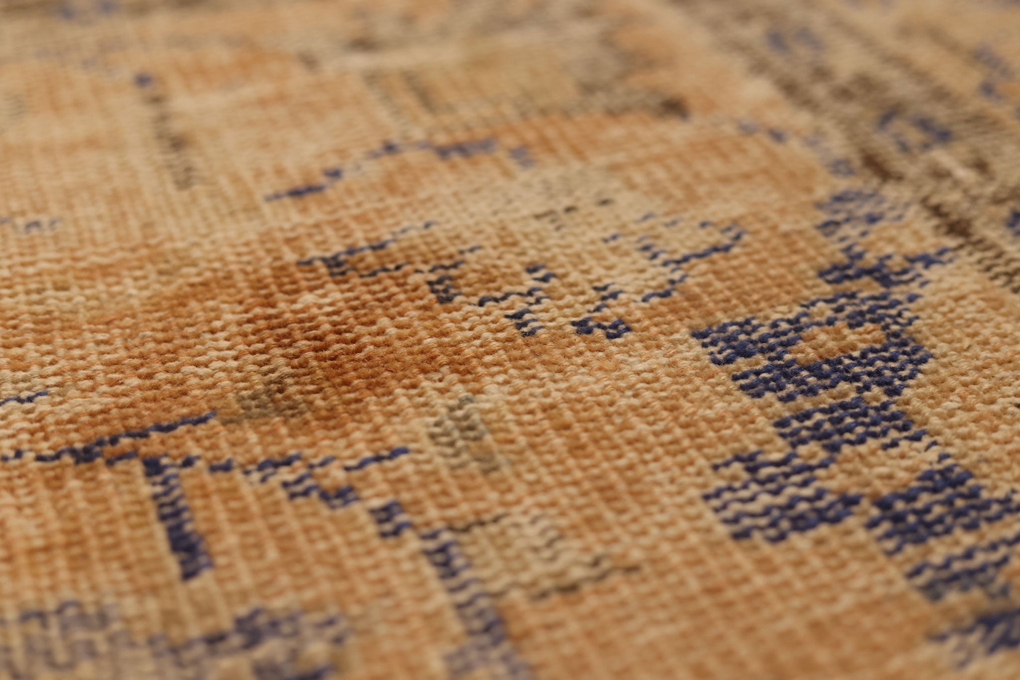 Vintage Manisa Turkish Area Rug 6x8 ft — Beige & Blue Distressed