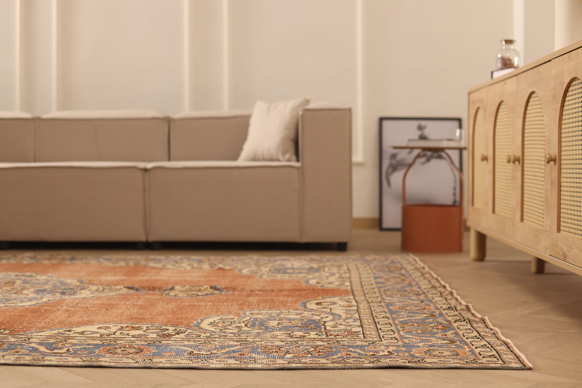 Vintage Isparta Turkish Area Rug 7x11 ft — Red & Blue Floral