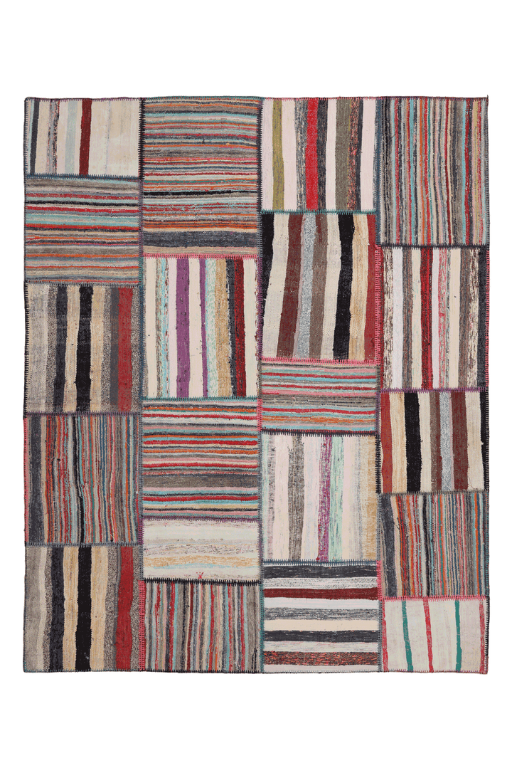 Vintage Turkish Area Rug 6x8 ft — Patchwork