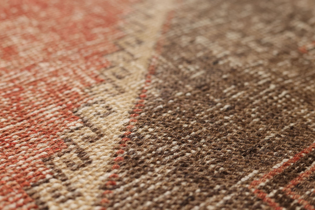 Vintage Malatya Turkish Runner Rug 3x11 ft — Red & Gray Geometric