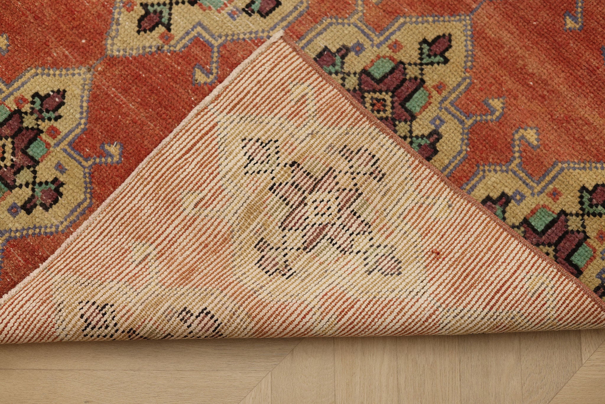 Vintage Malatya Turkish Runner Rug 3x9 ft — Red & Beige Geometric