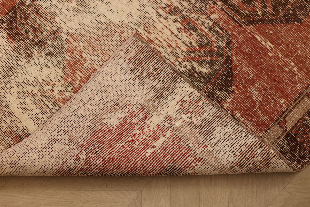 Vintage Malatya Turkish Runner Rug 3x11 ft — Red & Beige Distressed