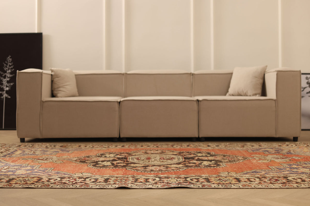 Vintage Niğde Turkish Area Rug 6x10 ft — Red & Brown Floral