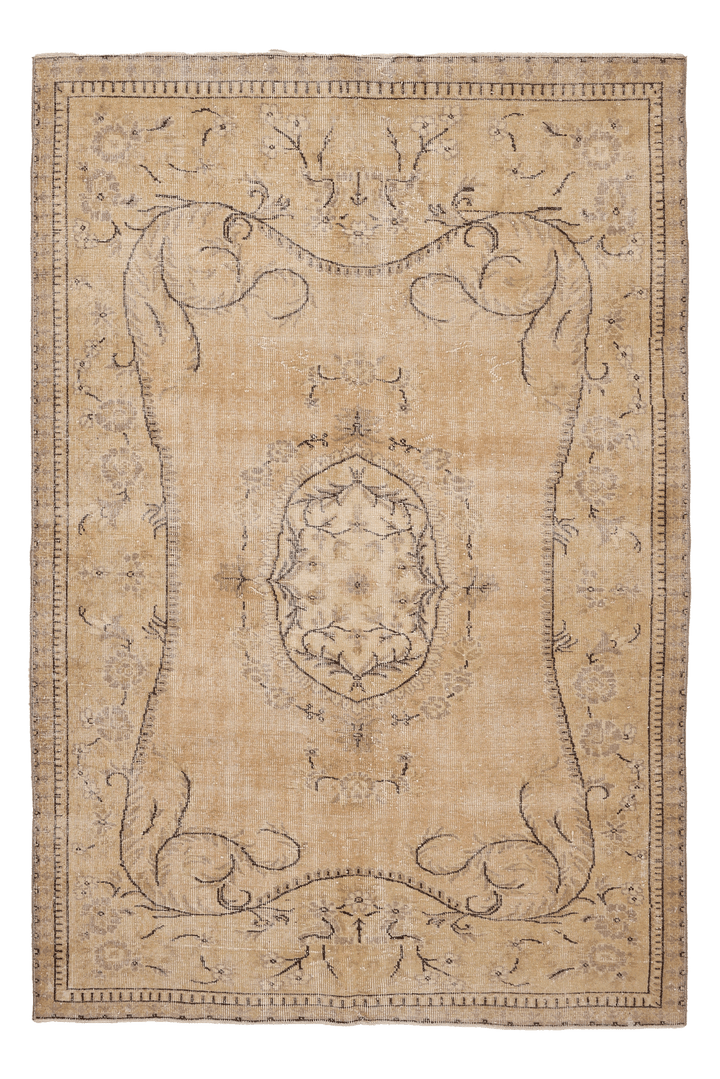Vintage Isparta Turkish Area Rug 5x8 ft — Beige Floral