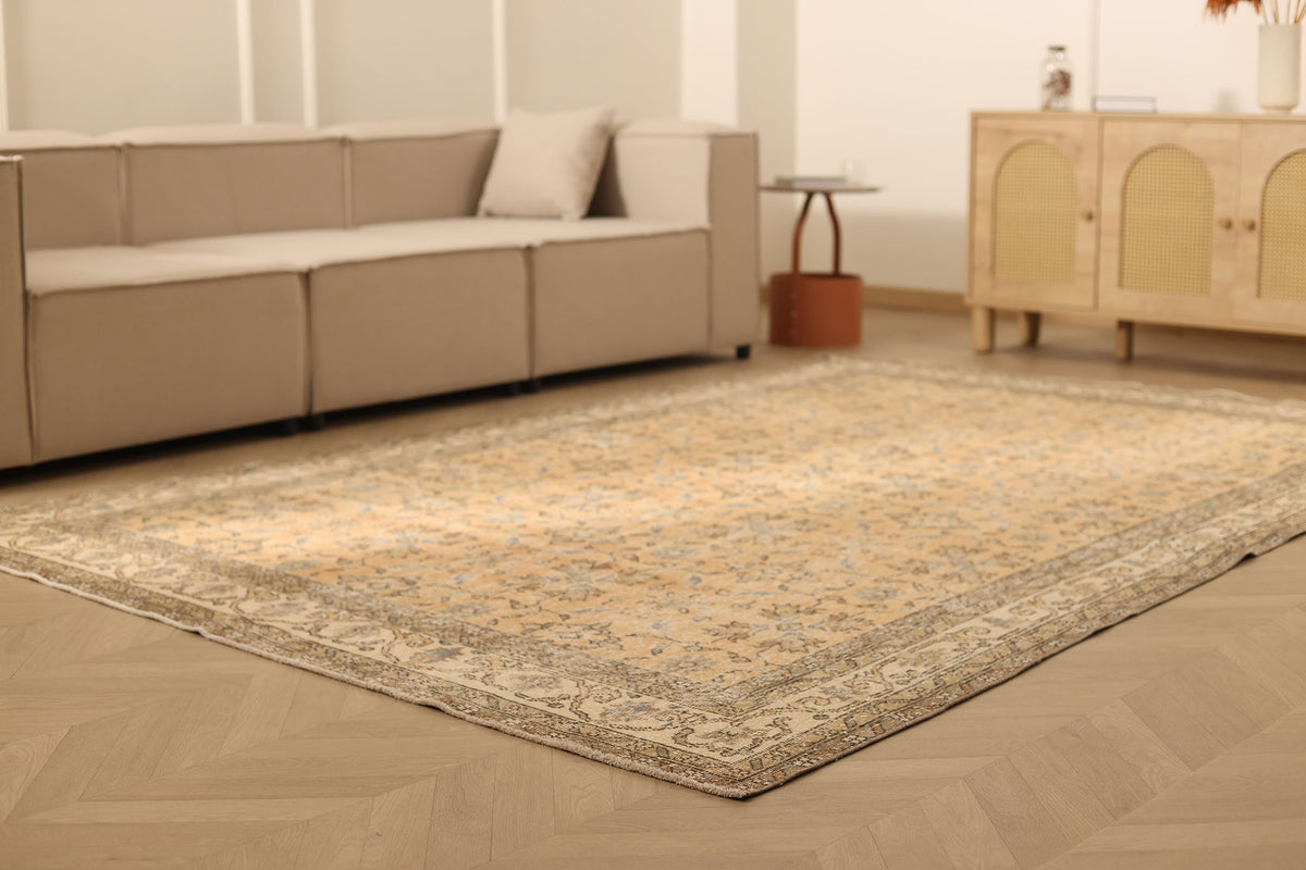 Vintage Isparta Turkish Area Rug 6x10 ft — Beige & Brown Floral (No. 39254)