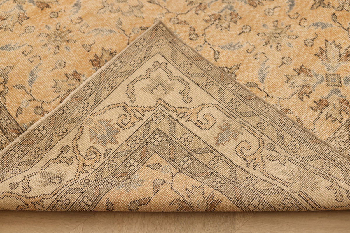Vintage Isparta Turkish Area Rug 6x10 ft — Beige & Brown Floral (No. 39254)