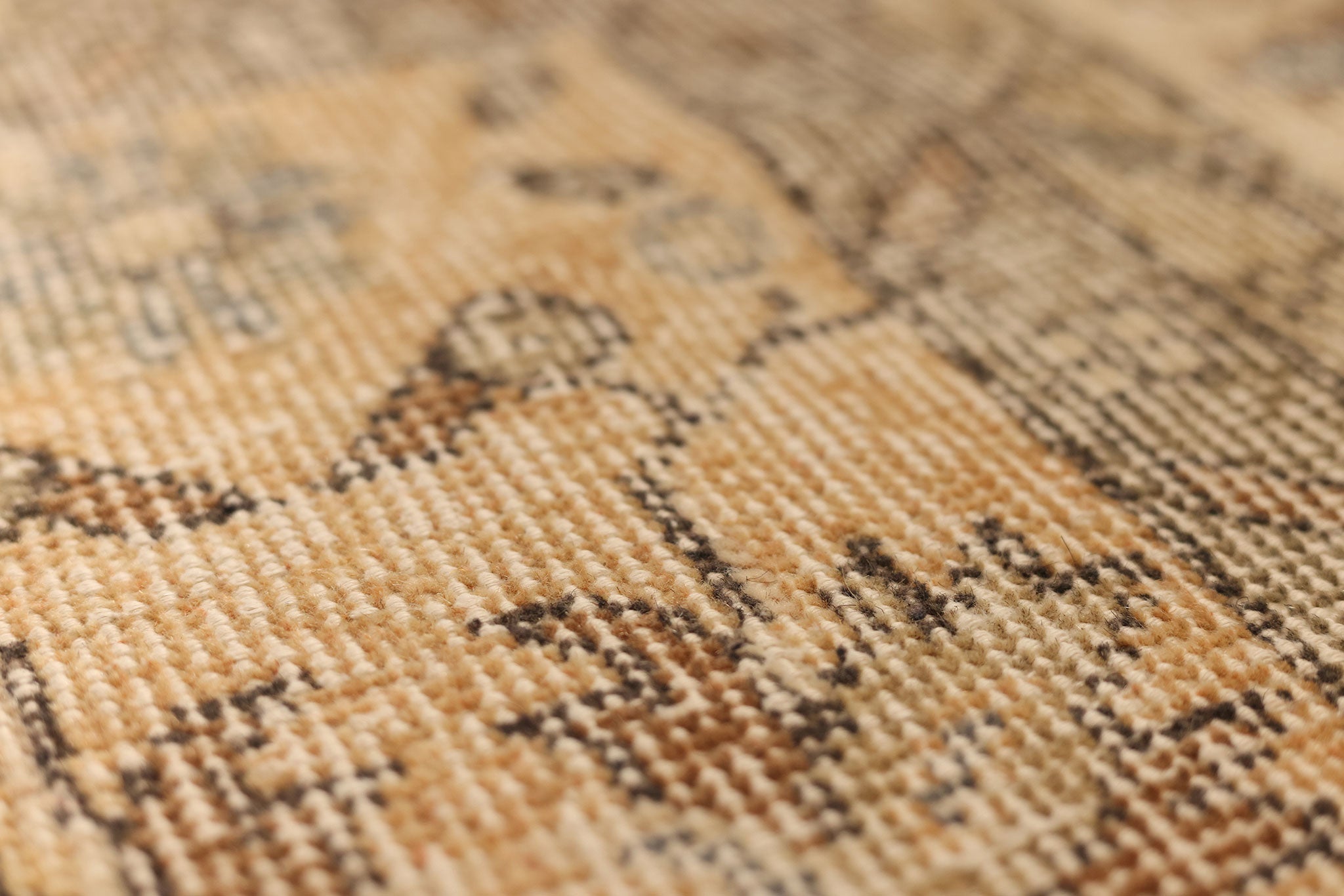 Vintage Isparta Turkish Area Rug 6x10 ft — Beige & Brown Floral (No. 39254)
