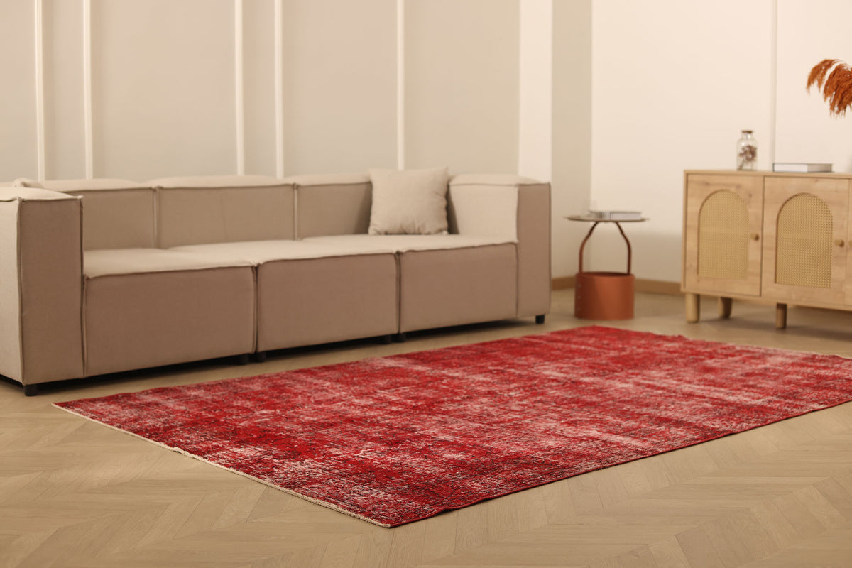 Vintage Isparta Turkish Area Rug 5x9 ft — Red Overdyed (No. 39257)