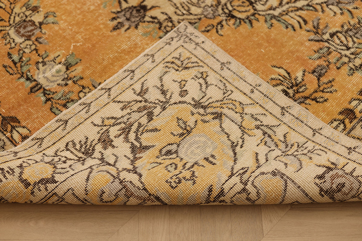 Vintage Isparta Turkish Area Rug 6x10 ft — Orange & Beige Floral