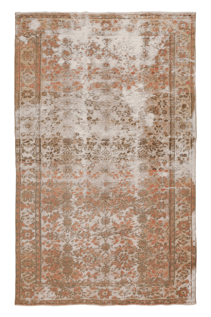 Vintage Isparta Turkish Area Rug 5x9 ft — Beige & Orange Distressed