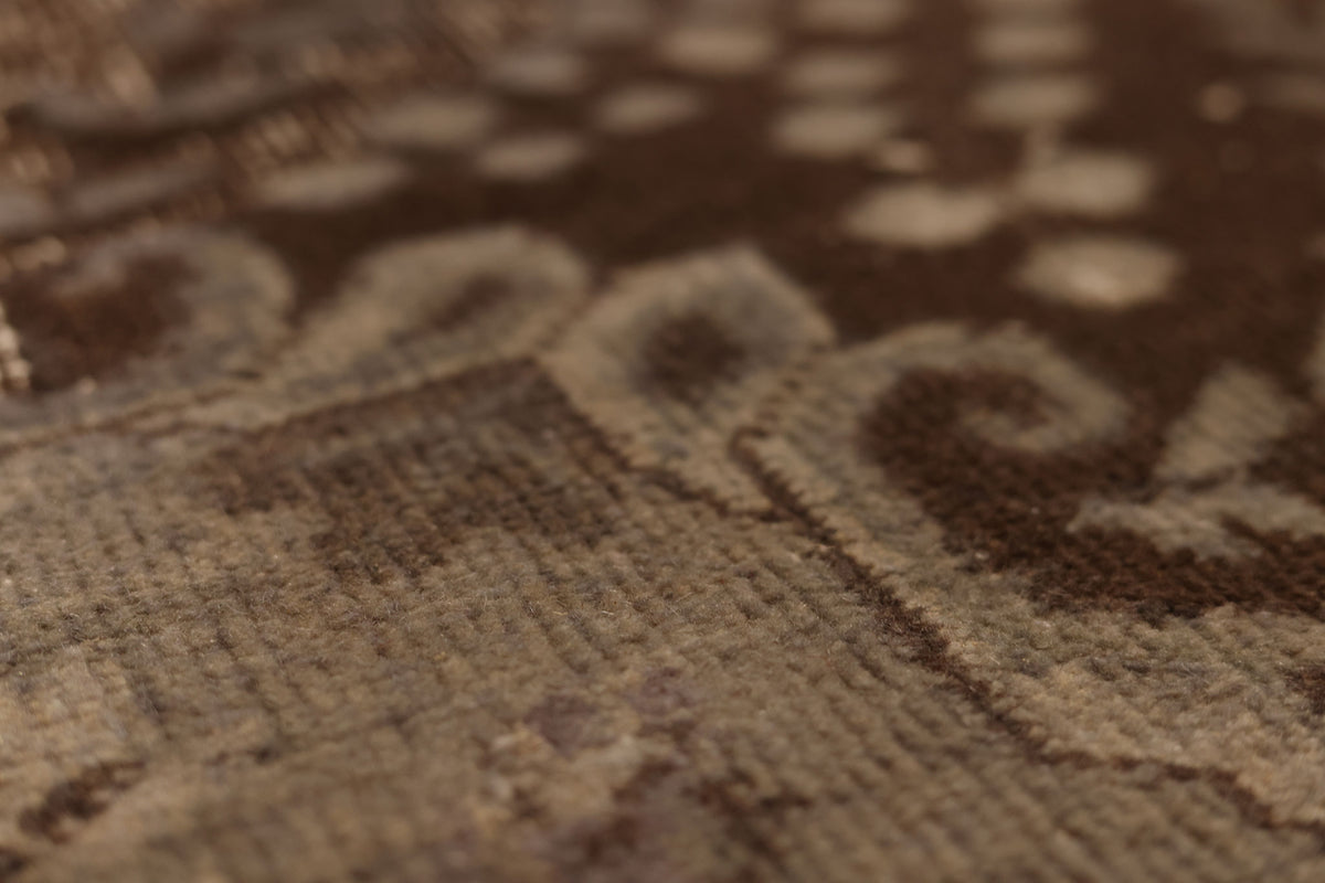 Vintage Isparta Turkish Area Rug 6x10 ft — Gray & Brown Floral