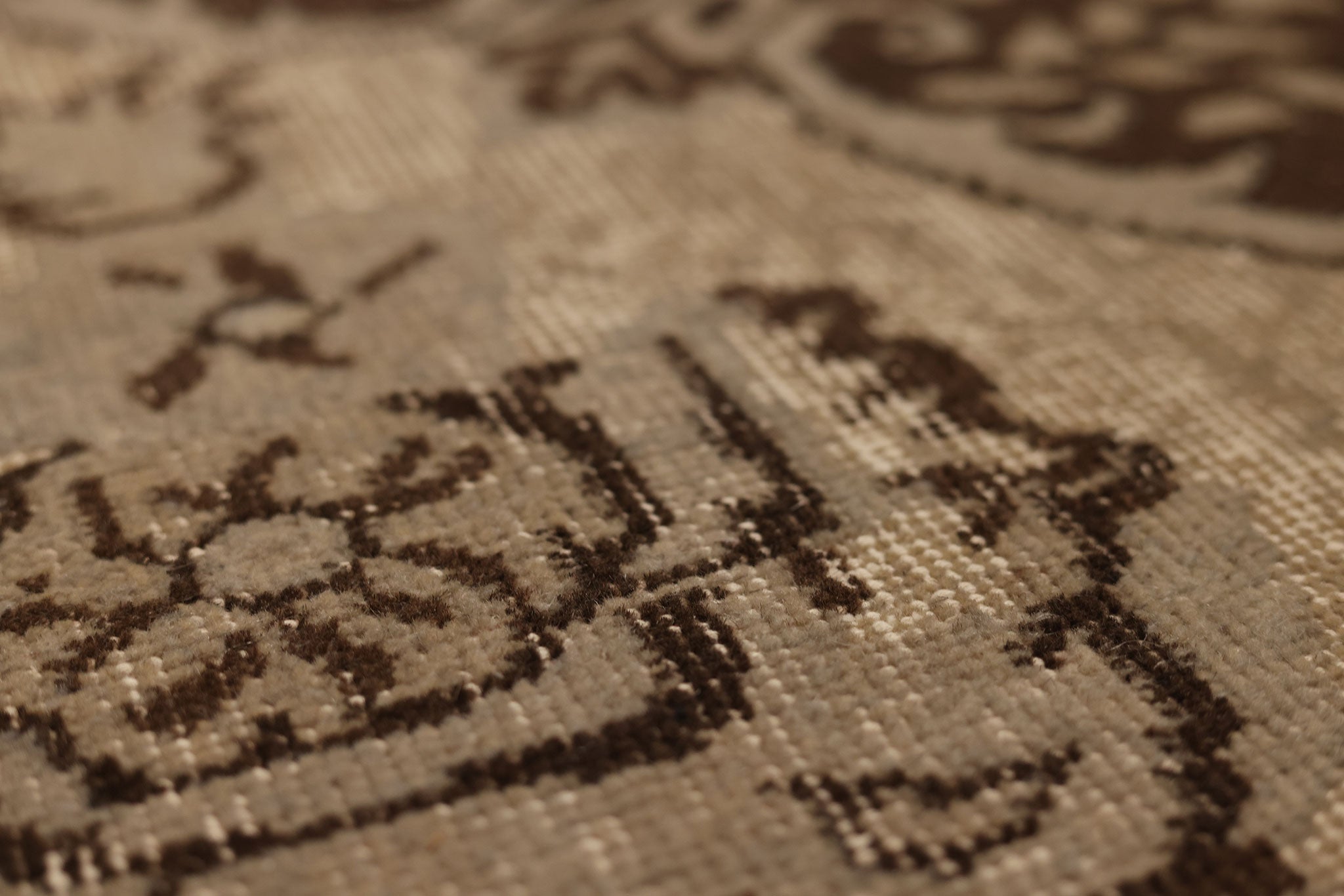 Vintage Isparta Turkish Area Rug 5x9 ft — Beige & Brown Floral (No. 39340)