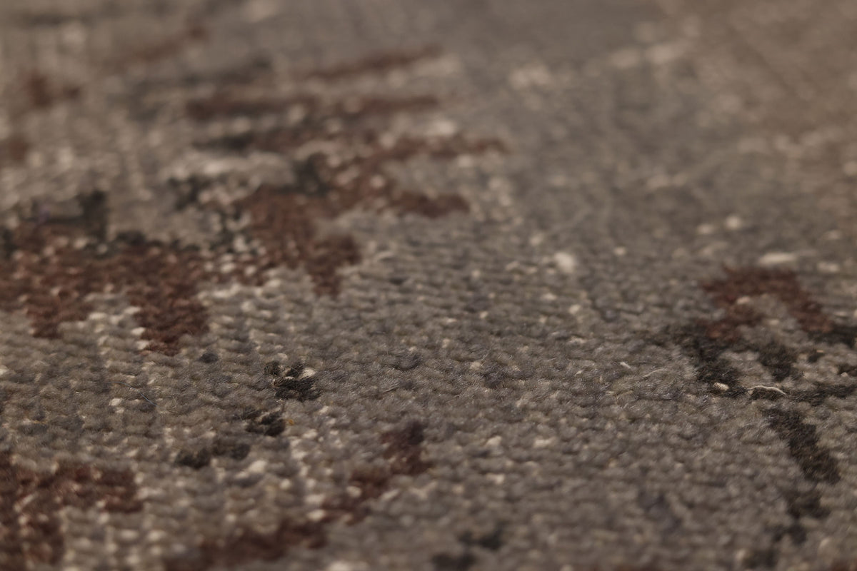 Vintage Manisa Turkish Area Rug 6x8 ft — Gray & Brown Distressed
