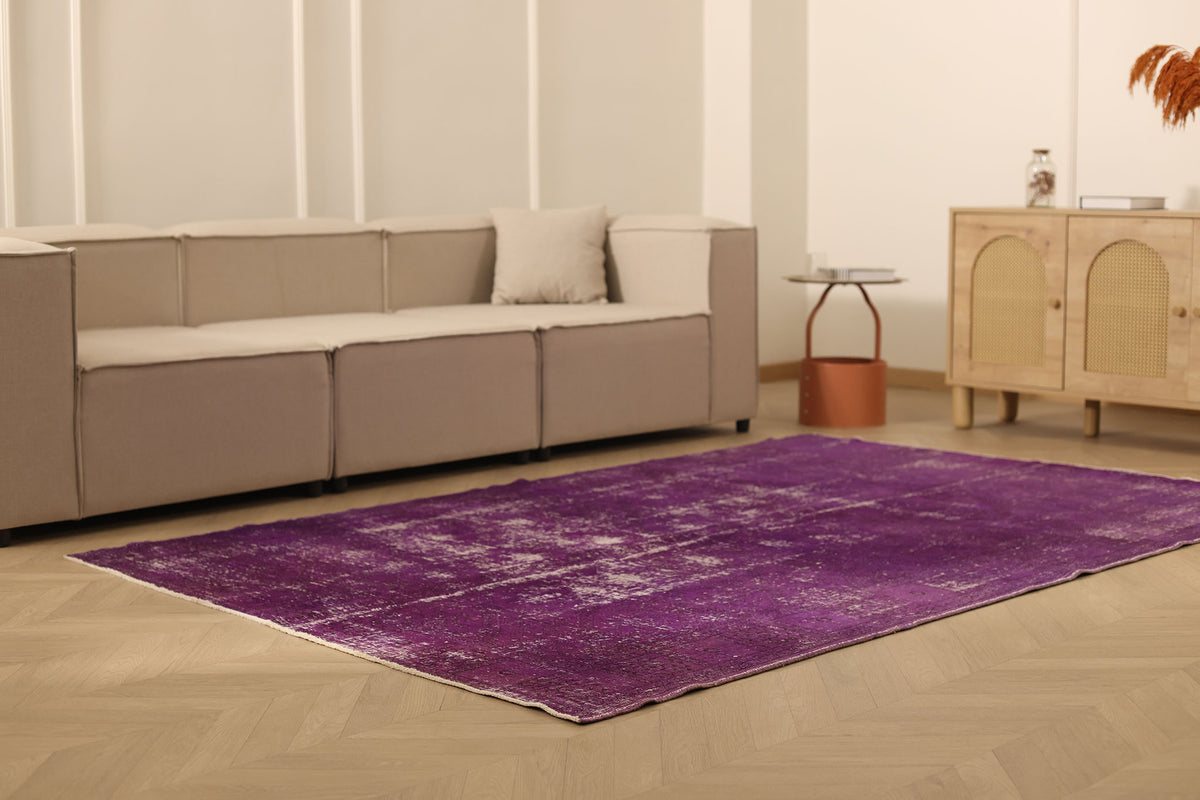 Vintage Isparta Turkish Area Rug 5x9 ft — Pink Overdyed
