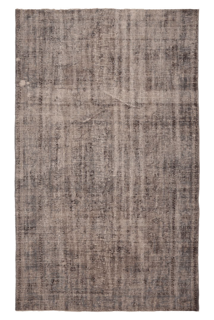 Vintage Manisa Turkish Area Rug 5x9 ft — Gray & Brown minimalist