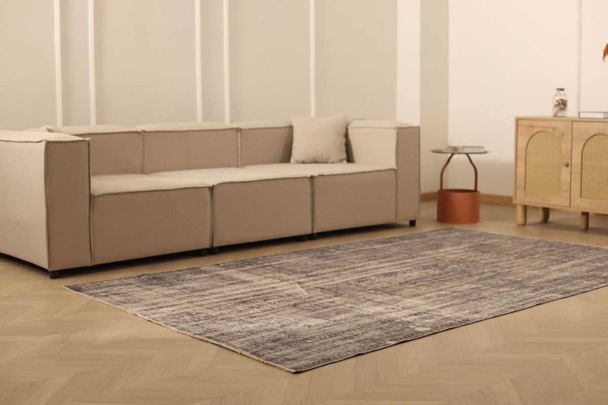 Vintage Manisa Turkish Area Rug 5x9 ft — Gray & Brown minimalist