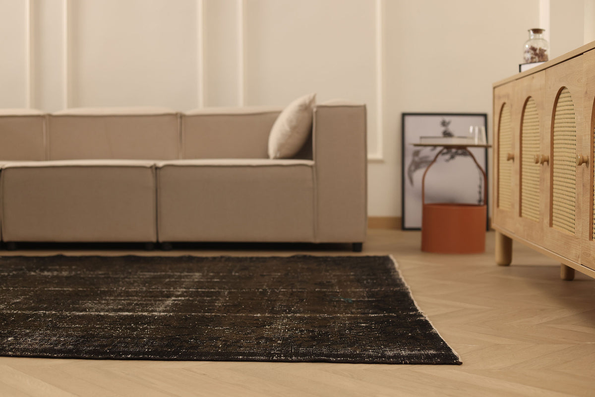 Vintage Isparta Turkish Area Rug 6x9 ft — Gray & Brown Overdyed