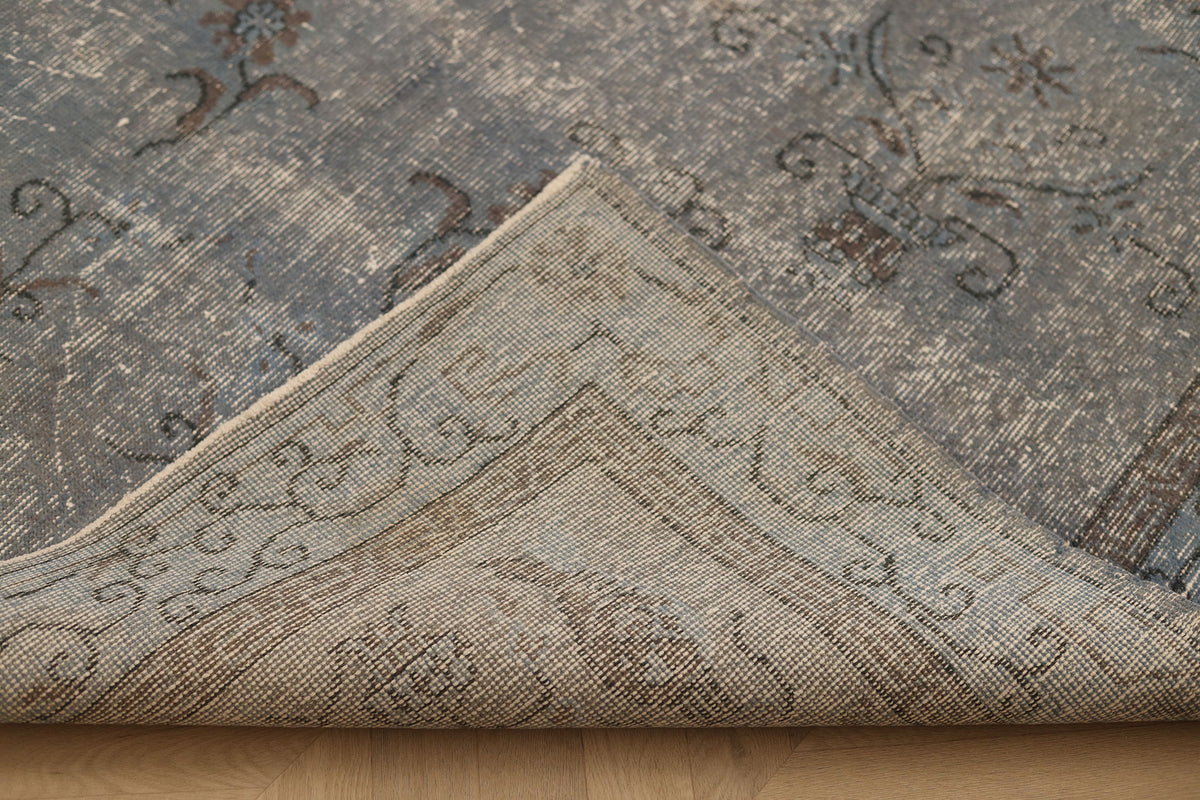 Vintage Isparta Turkish Area Rug 5x8 ft — Gray & Blue Overdyed