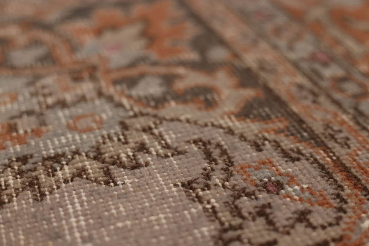 Vintage Isparta Turkish Area Rug 5x8 ft — Beige & Orange Floral